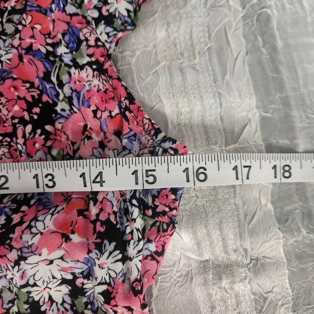 Floral Mini Dress in Pink and Black With Belt - Picture 9 of 11